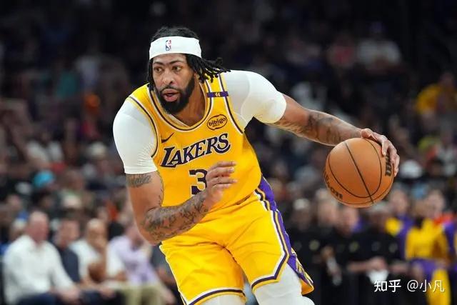 劳森18+15新疆胜青岛 王睿泽20分齐麟17+6